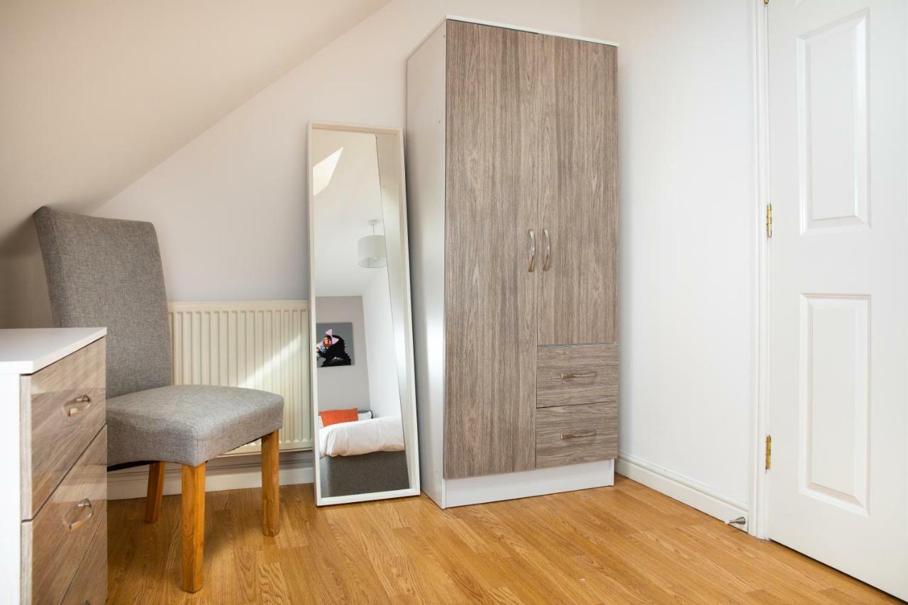 Brightleap Apartments: Modern Home-Away with Entertainment & Amenities Milton Keynes Exterior photo